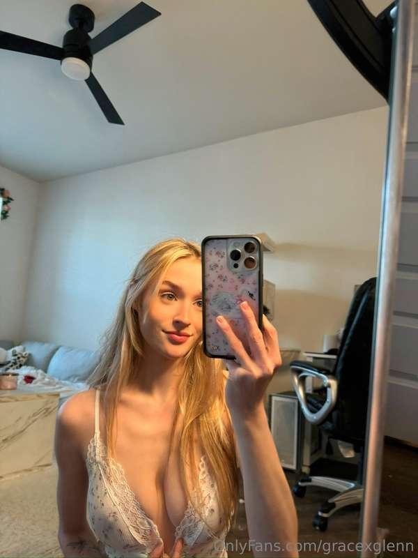 nothing rlly going on for today... message me on my other ac..