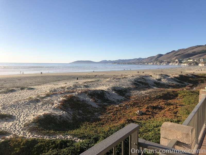 I’m at the beach for Christmas! Let me know if you want to s..