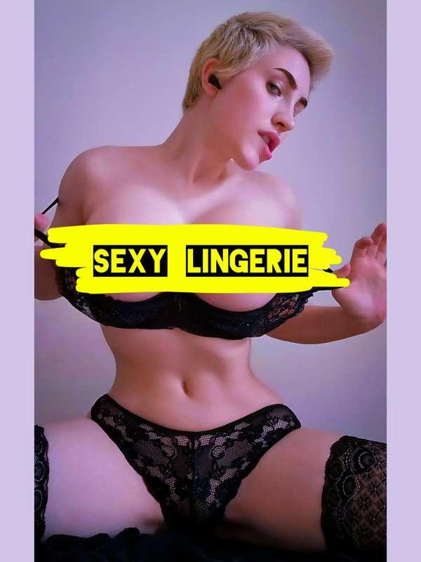 🖤 SEXY LINGERIE SET + TOPLESS  20 pics where you can find:  ..