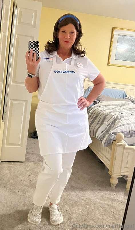 Quick question. Would you fuck Flo? 