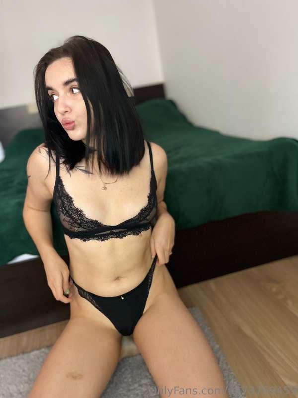 I tried on a new lingerie set today and it was simply divine..