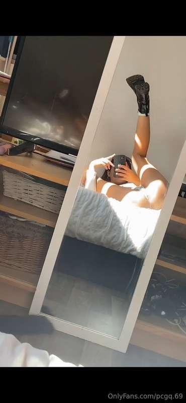 Tell me you want to be between my legs RIGHT NOW!!! 