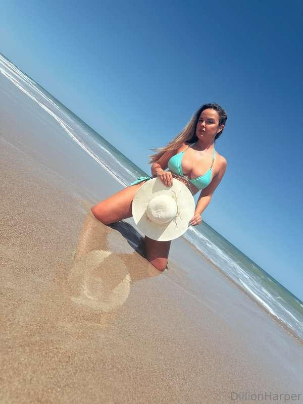 dillionharper image #1