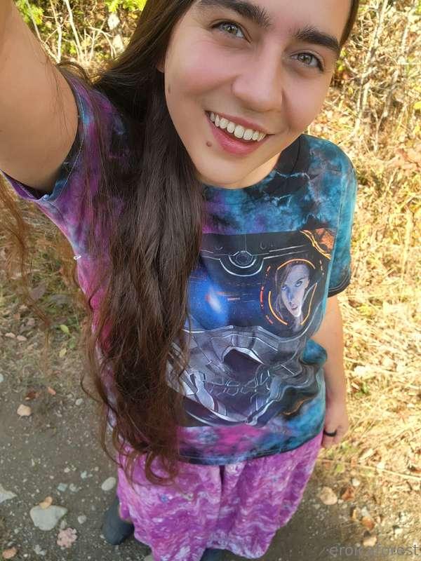 I got a new shirt 😍 and I found some beautiful reishi mushro..