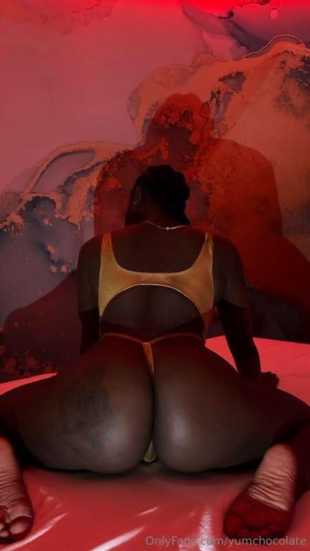 Pretty Ebony Ass 🥰