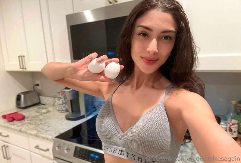 Good morning ☀️ Did you know boiled eggs = so much protein, ..
