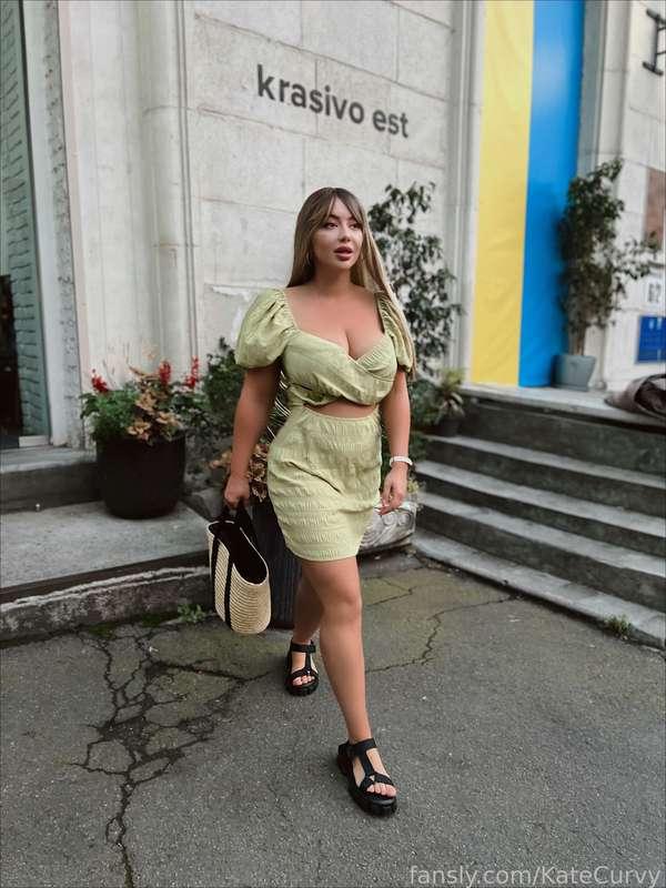 🗯 💫 They say angels don't exist... but you just have to take a closer look)) 💫
Do you see that I'm your Angel?) 😇😇