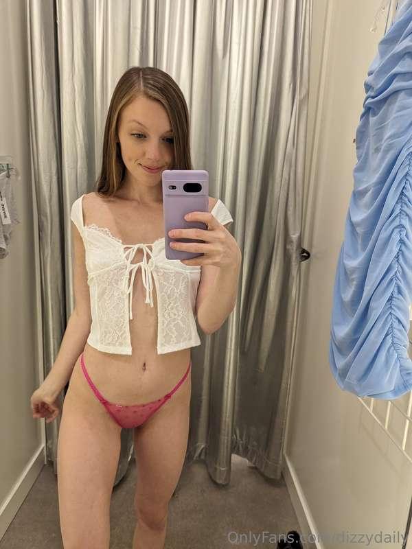 Do you like coming in the dressing room with me? ❤️