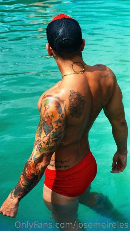 let's bring sun  @josemeireles 
https://onlyfans.com/josemei..