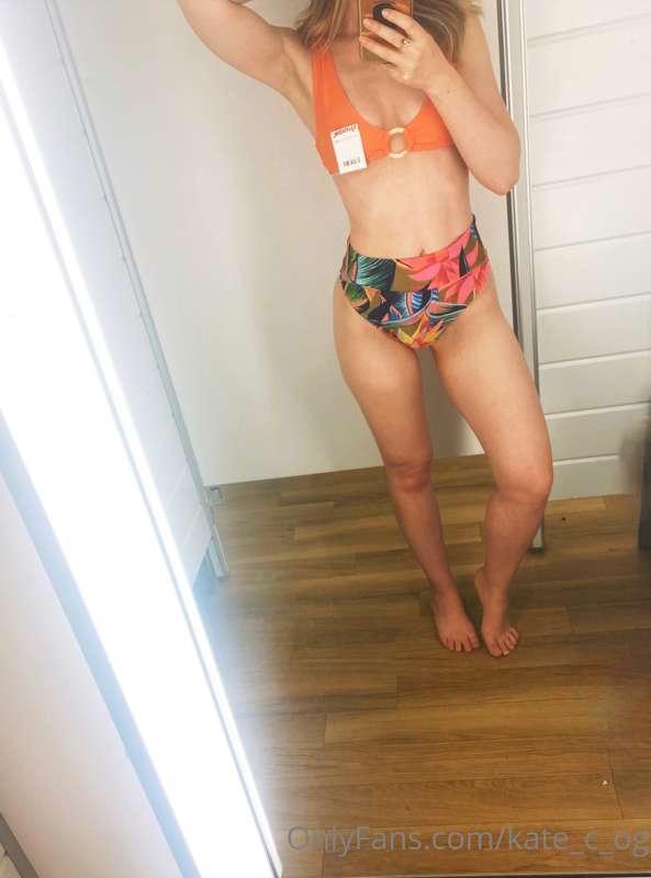 Bikini try on!!