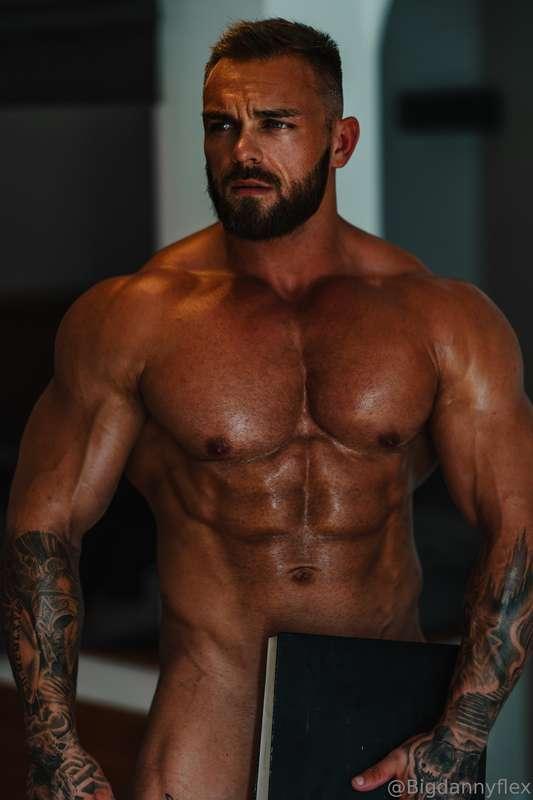 bigdannyflex main image