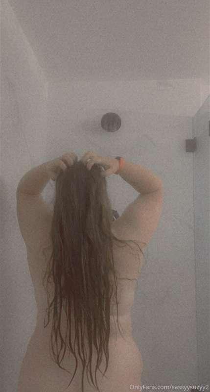 Come have a shower with me 

vip (so u can see me all wet an..