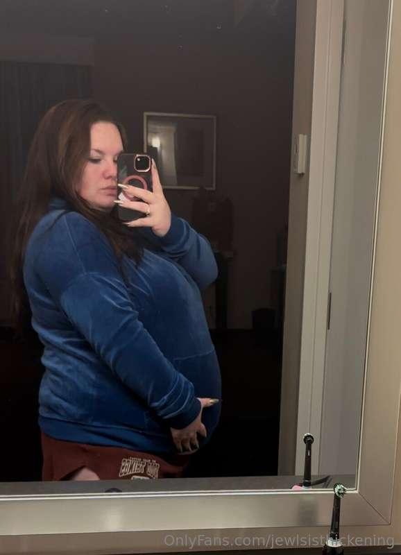 Looking very round 🫐