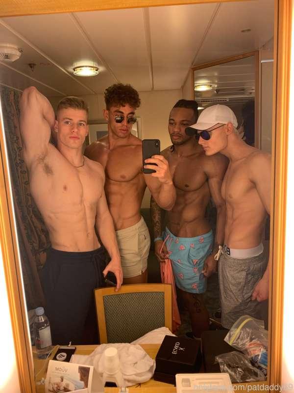 Check message if you want to see more of us 👅😍 @supernovaste..