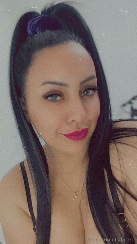 𝗦𝗲𝗻𝗱 𝗺𝗲 𝗮 𝘁𝗶𝗽 𝗶𝗳 𝗶’𝗺 𝘆𝗼𝘂𝗿 𝗳𝗮𝘃𝗼𝗿𝗶𝘁𝗲 𝗼𝗻𝗹𝘆 𝗳𝗮𝗻𝘀 𝗴𝗶𝗿𝗹 ❤️🥰