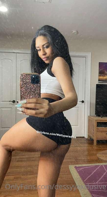 Just posted new content😊😊
Vip Onlyfans.com/Wettyparadise