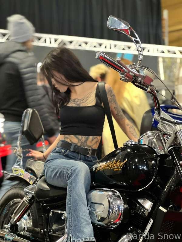 I like big iron toys 
😝😎😏