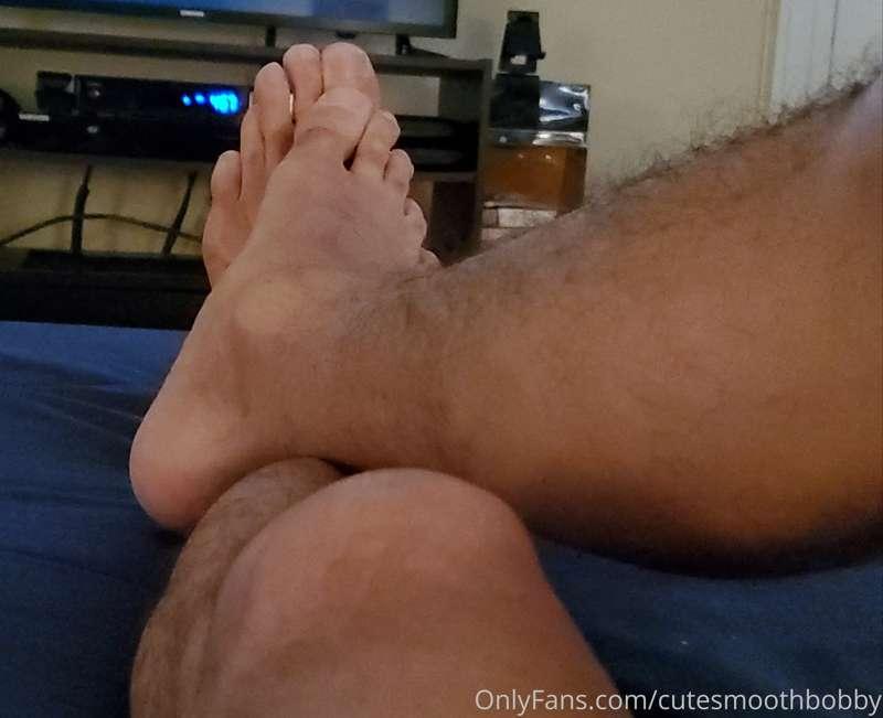 TICKLISH FEET and CALVES ready for a TOP STUD!!!  💪😈🍆🥰🔥💥👍😊