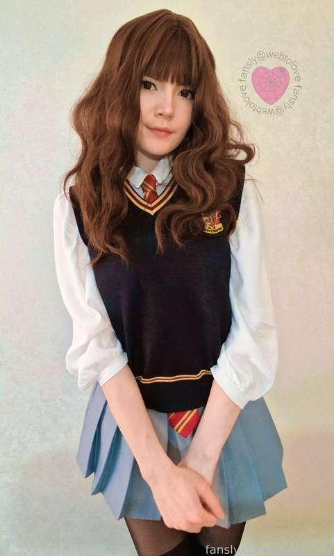 #Hermione is a #little #shy, but her shyness won't stop her from being a #naughty #slut ready to fuck right now 🥰
#HermioneGranger #rule34 #cosplay #cosplaygirl #cosplayer #brunette #browneyes #makeup #costume #outfit #clothed #uniform #schooluniform #schoolgirl #shirt #skirt #hips #nylon #tights #pantyhose #nylonpantyhose #tease #teasing #innocent #aesthetic #young #woman #female #european #whitegirl #pale #paleskin #babe #cute #cutie #cutegirl #cuteface #pretty #prettygirl #prettyface #beautiful #beautifulgirl #beautifulface #babyface #beauty #natural #naturalbeauty #naturalbody #perfect #perfectbody #body #athletic #fit #fitgirl #fitbody #fitness #fitnessgirl #hot #hotbody #petite #petitegirl #petitebody #skinny #slim #tiny #teen #teengirl #tight #tightbody #miniature #playful #naughtygirl #sweet #sexy #sexygirl #sexybody #horny #hornygirl #fuckable #submissive #slutty #whore #littlewhore #student #kawaii #waifu #solo #solofemale #sologirl  #amateur #home #homemade #sfw #video #videos #photo #photos #fyp