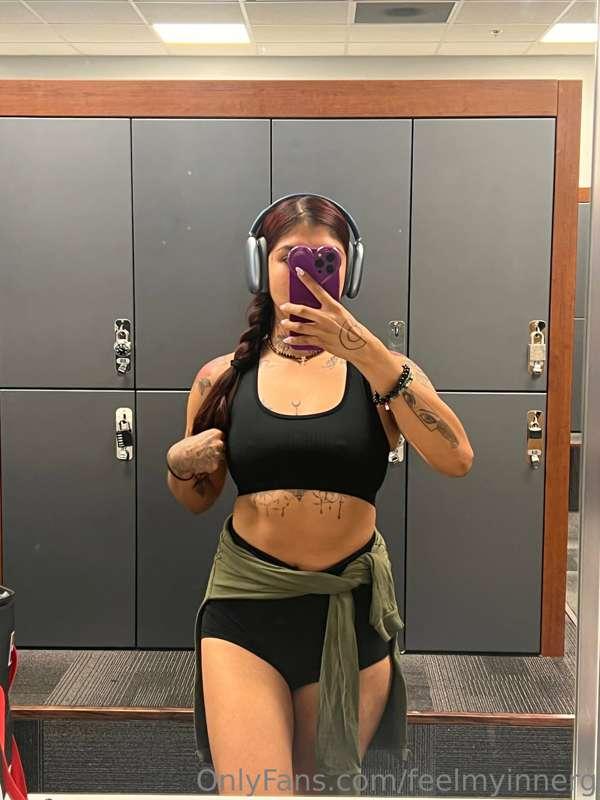 🖤🤞🏽