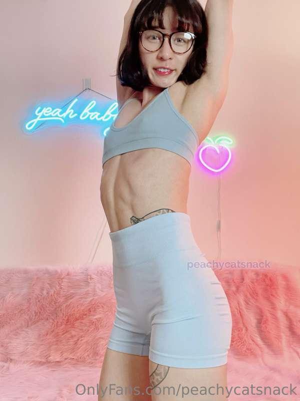 peachycatsnack image #5