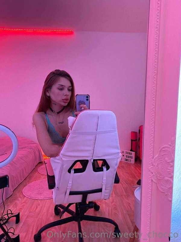 is it worth waiting for you tonight🖇️🧸