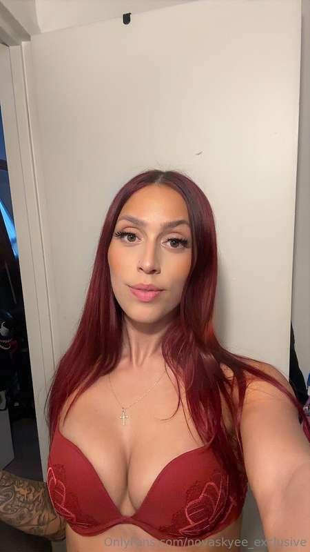 novaskyee_exclusive image #0