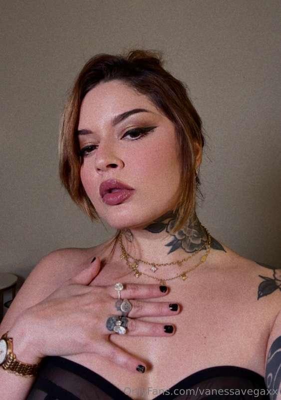 vanessavegaxx image #7