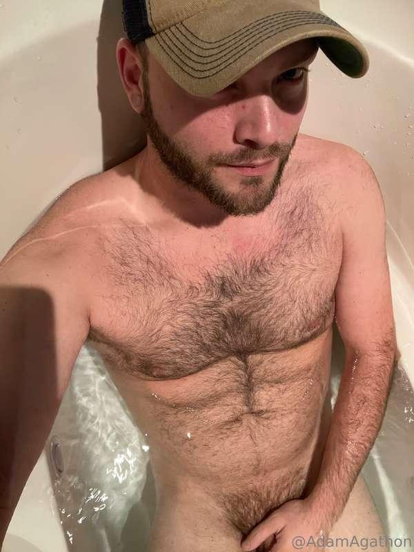 Soaked then stroked 🍆💦💦 def made it past the line on the flo..
