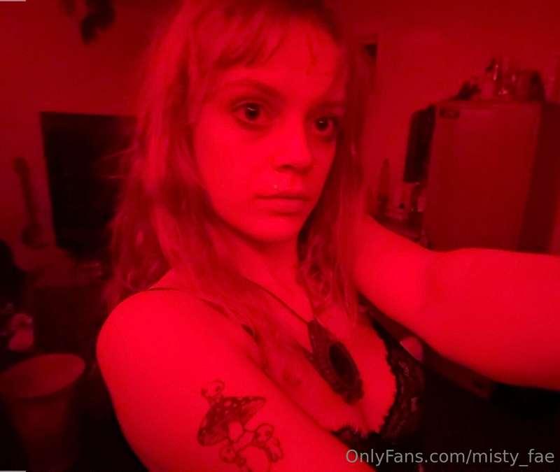 I want to get nude for you 👄