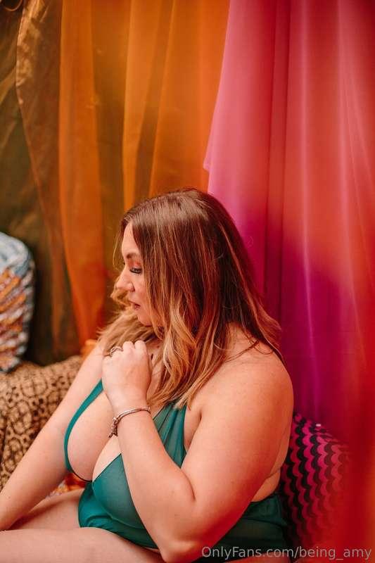 What do you see over in your DM's... 😜