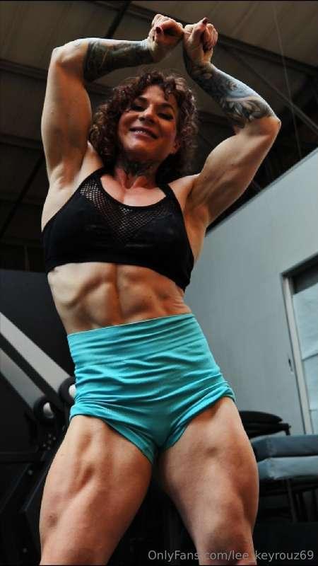 Do you love it when I Flex for you?!?!