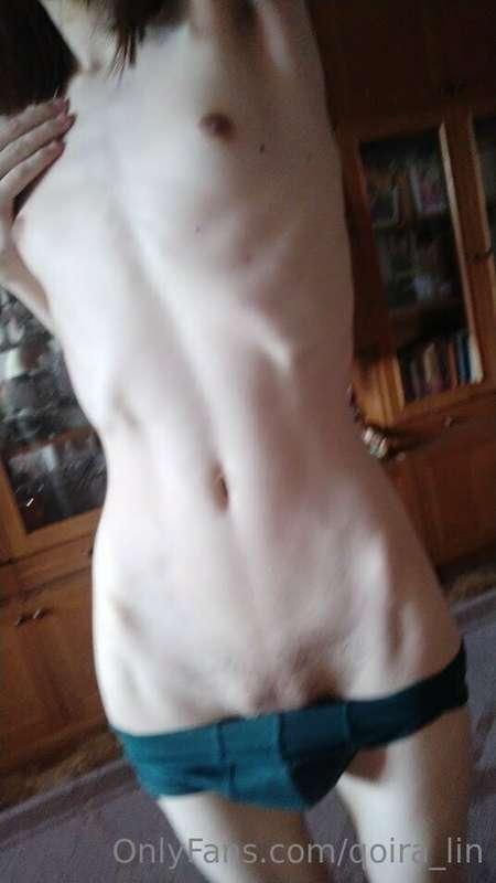 I think i need to eat more 😭😭😭