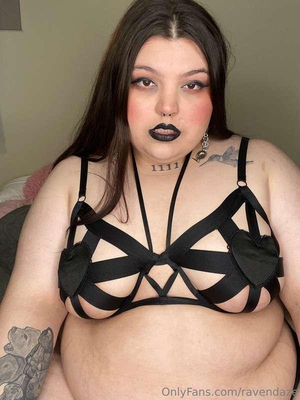 🖤🕸️🐦‍⬛🕸️🖤