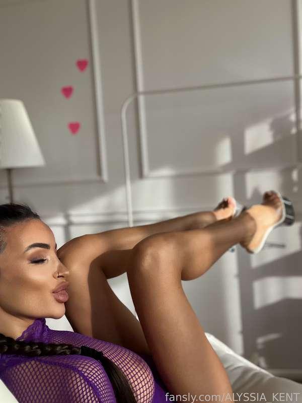 alyssia_kent image #11