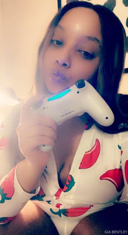 😘