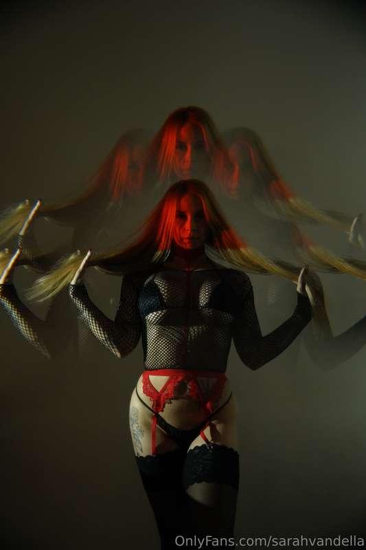 sarahvandella image #6