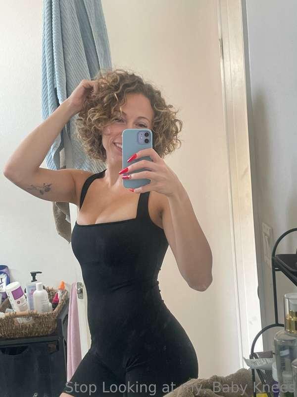 Moving fit looks like a wrestling unitard…leotard? Whatever ..