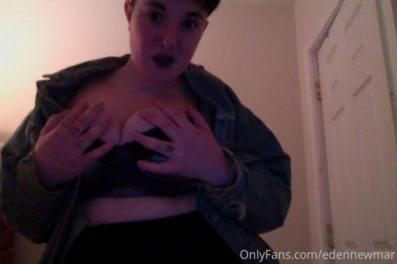 I'm having a boob-centric week if you can't tell...