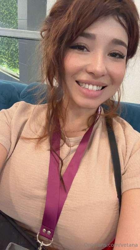 Feeling very pretty today 🥰