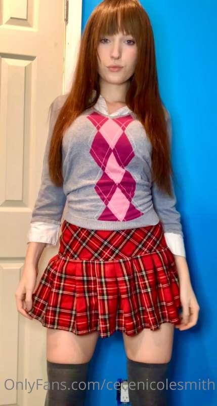 I can’t stop play with my new wigs, I love them!… the bags a..