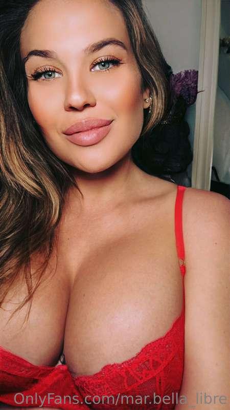 Cómeme las tetas Amor 👅🥰🥰