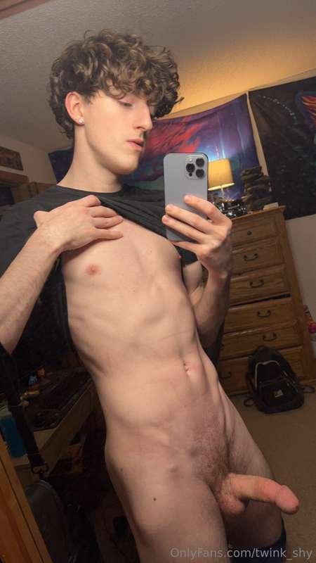 twink_shy image #5