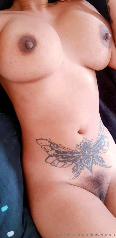 Good morning my darlings! Its such a sunny day but my tummy ..