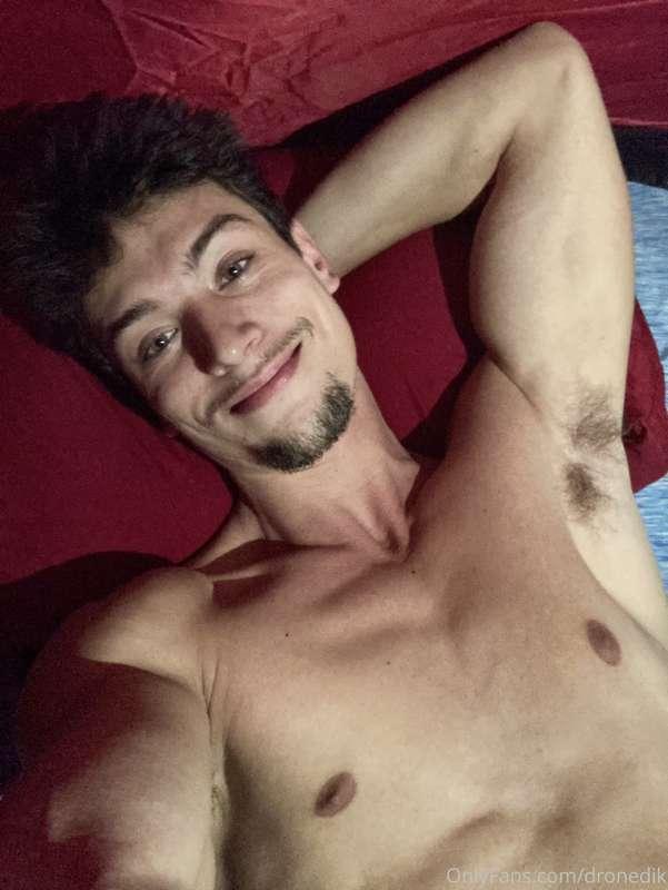 Care to join me in my lil tent? There’s room for at least 2 ..