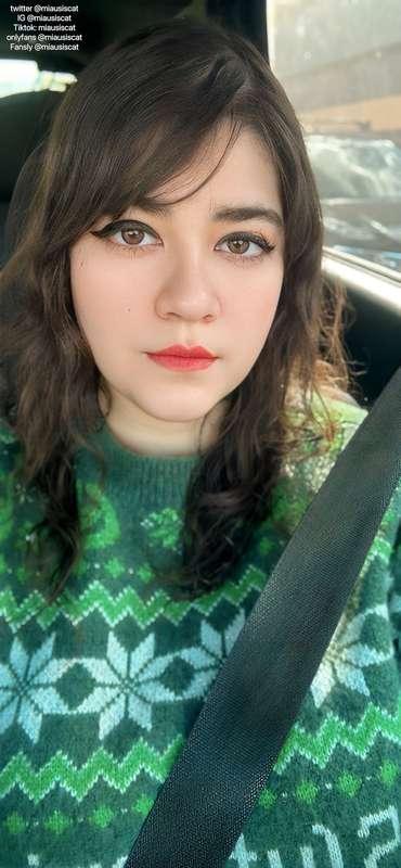 Ya en camino al hospital 💕 Deseame suerte 🥹  Ojala ya pueda ..