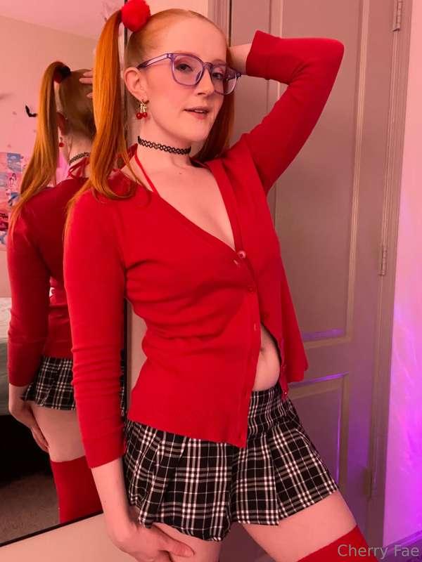 Hope this warms your weekend up 🔥🍒