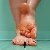 candace.feet
