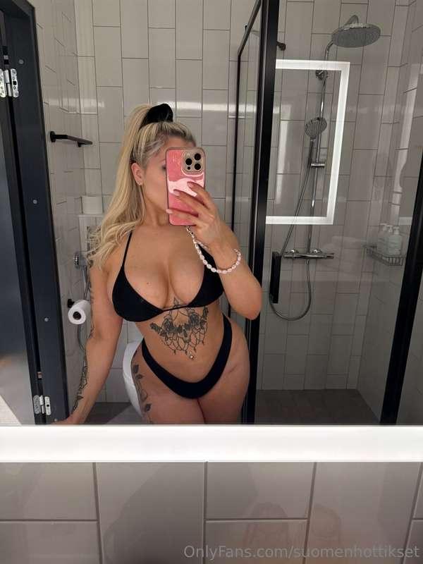 thehottiesclub image #0