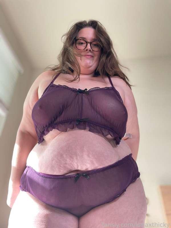 On or off? 💜

#fyp #bbw #chubby #softbelly #fatgirl #brunette #fluffy #boobs #bigtits #sheer 